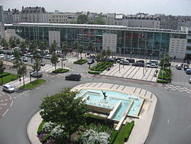 La place de la gare